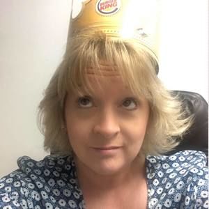 Meet your Posher, Denise